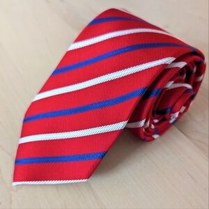 TIE RACK Elegant Red Striped Tie